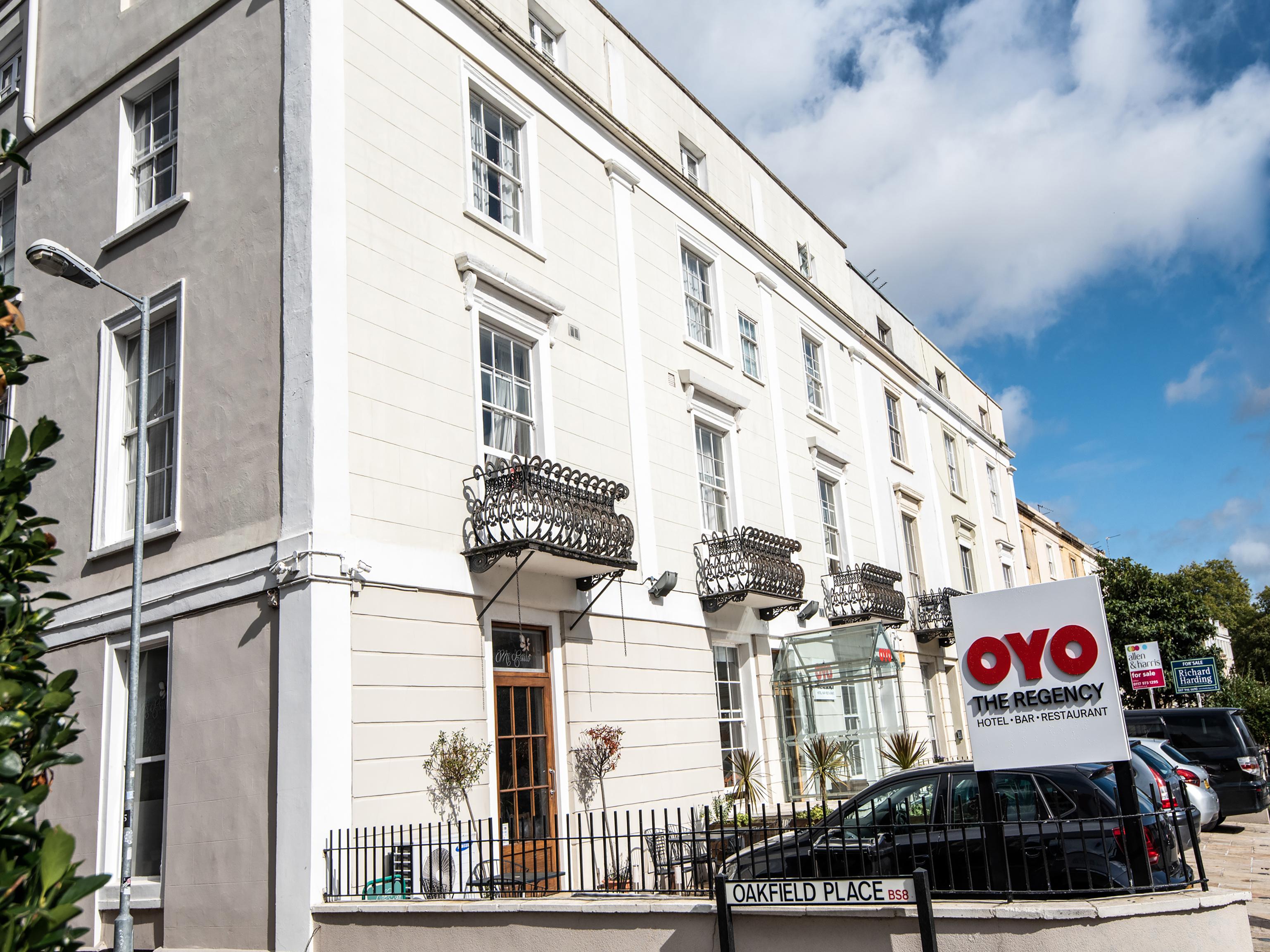 Oyo The Regency, Clifton Bristol Exterior foto